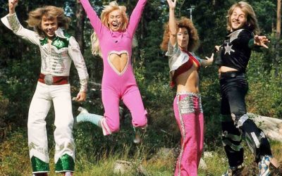 El grupo sueco ABBA regresa después de 35 años alejados de los estudios de grabación.